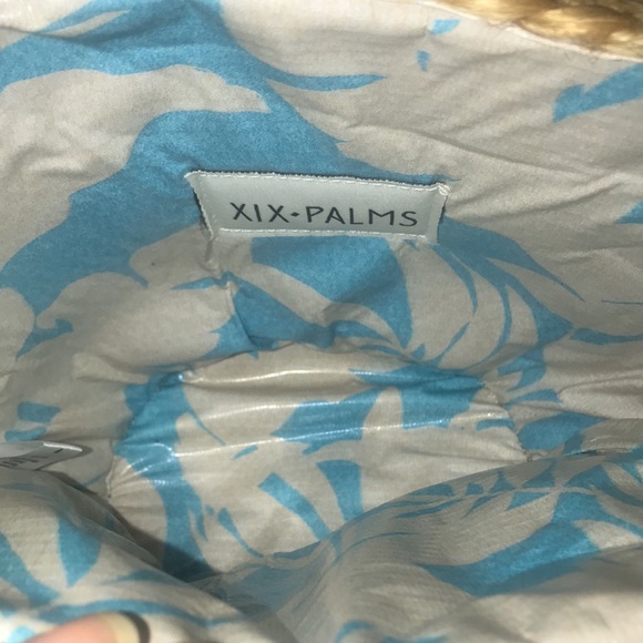 THE SHORE BREAK PICNIC COOLER! - Picture 6 of 12